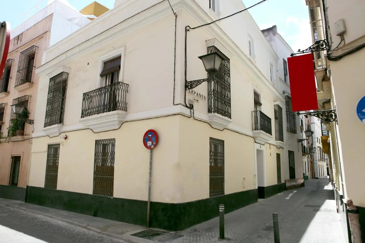 Hispalis Lepanto Seville Apartment